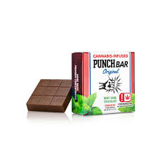 PunchBar Dark Chocolate Mint 225mg THC edible chocolate bar with mint flavor